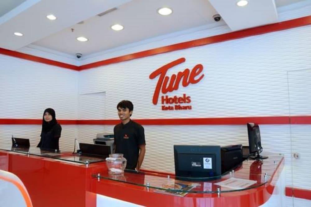 Tune Hotel - Kota Bharu City Centre Exterior photo