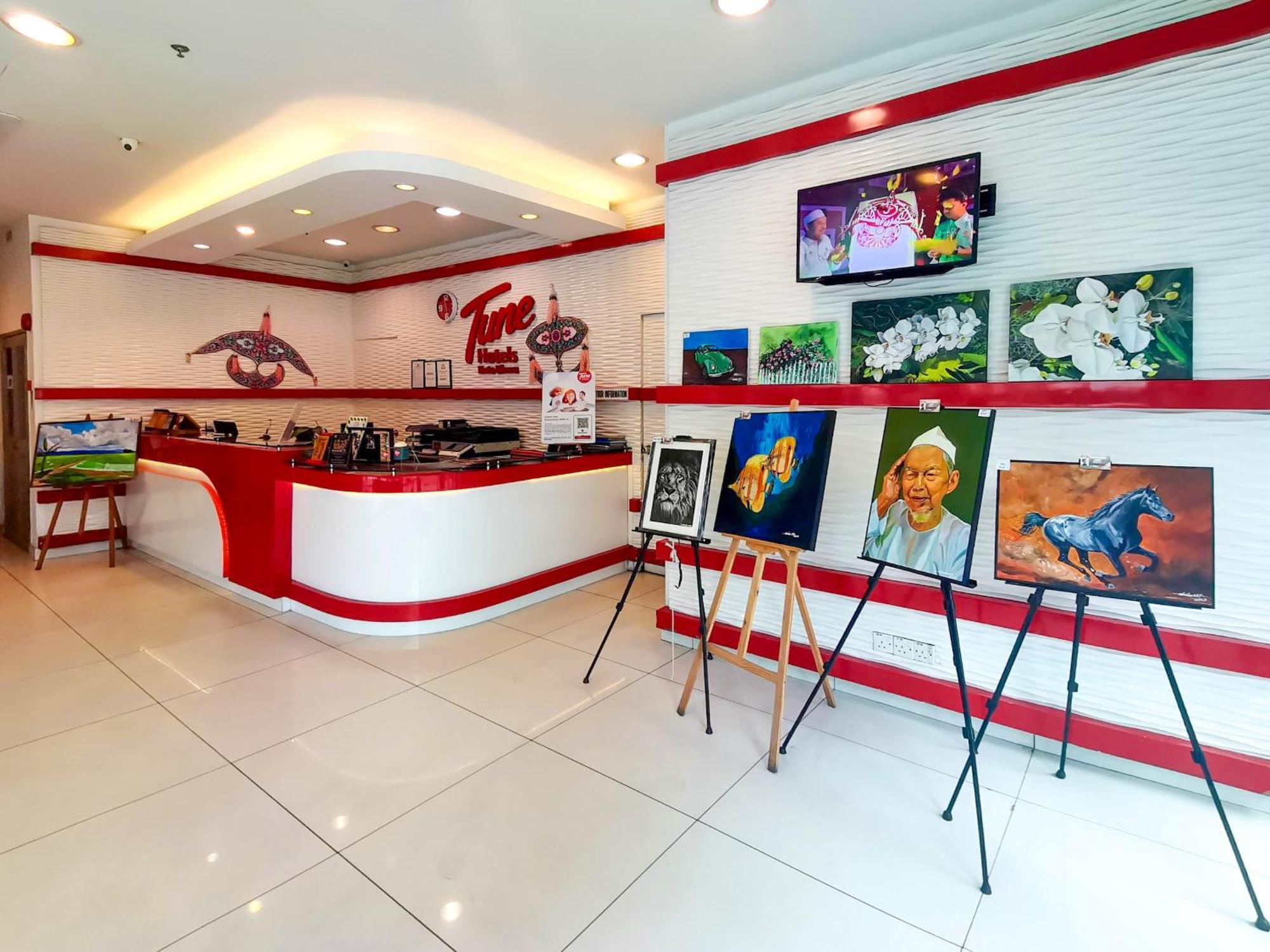 Tune Hotel - Kota Bharu City Centre Exterior photo