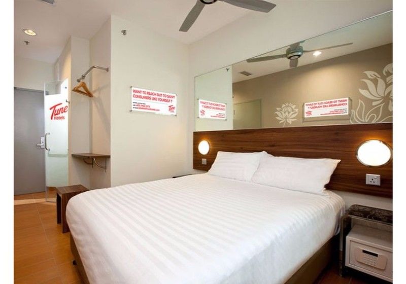 Tune Hotel - Kota Bharu City Centre Exterior photo
